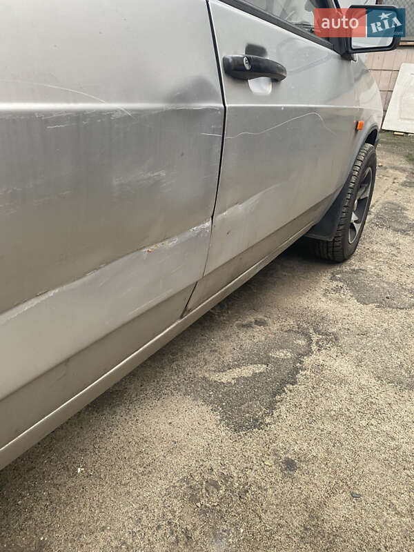 Седан ВАЗ / Lada 21099 2005 в Києві