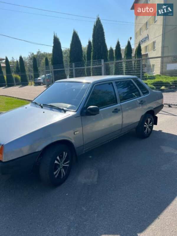 Седан ВАЗ / Lada 21099 2007 в Тячеві