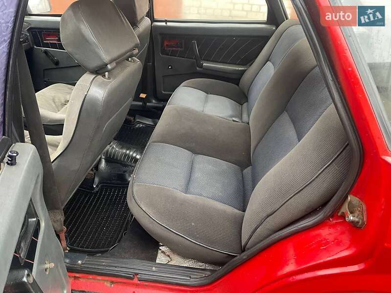 Седан ВАЗ / Lada 21099 1993 в Харкові