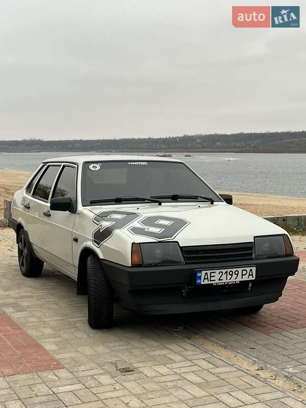 Седан ВАЗ / Lada 21099 2010 в Запорожье