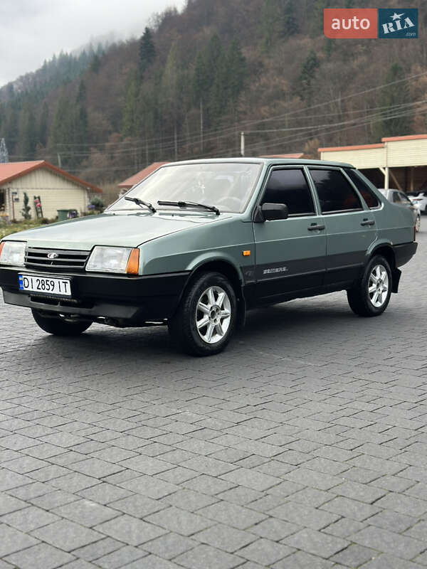 Седан ВАЗ / Lada 21099 2008 в Межгорье фото 3 Седан ВАЗ / Lada 21099 2008 в Межгорье