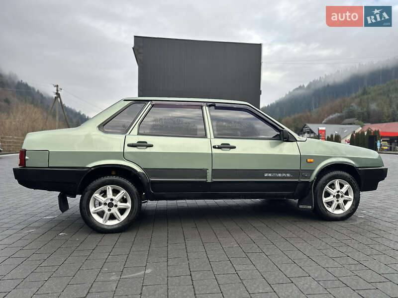 Седан ВАЗ / Lada 21099 2008 в Межгорье фото 13 Седан ВАЗ / Lada 21099 2008 в Межгорье
