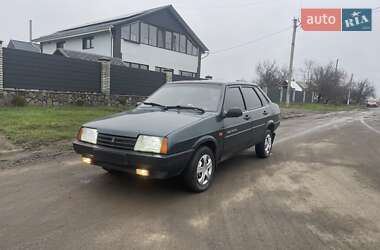 Седан ВАЗ 21099 2004 в Новоархангельске