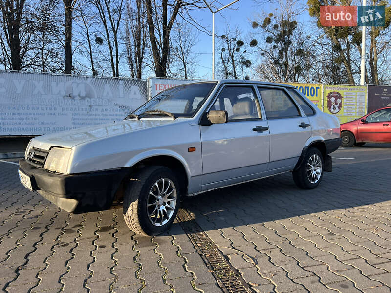 ВАЗ / Lada 21099 2005