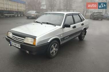 Седан ВАЗ 21099 2002 в Харькове