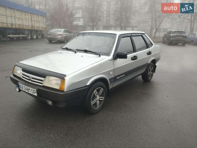 ВАЗ / Lada 21099 2002