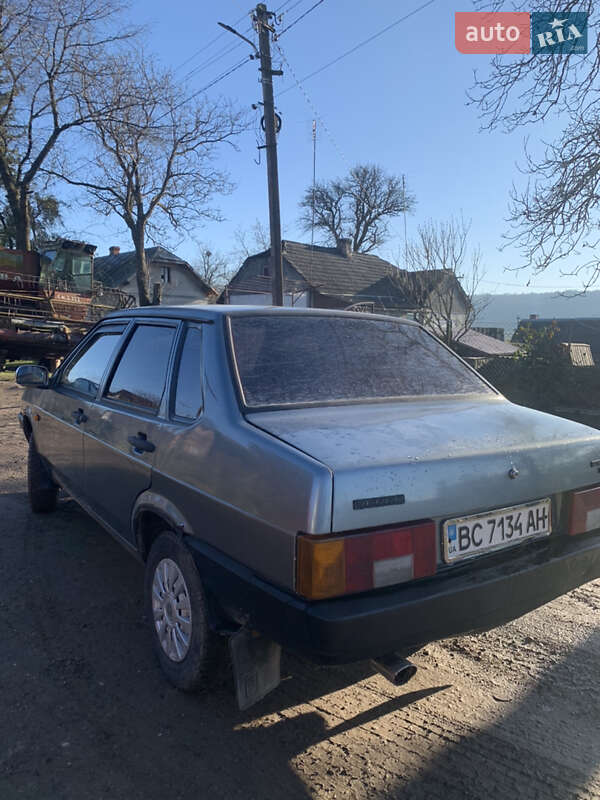 Седан ВАЗ / Lada 21099 2002 в Бібрці