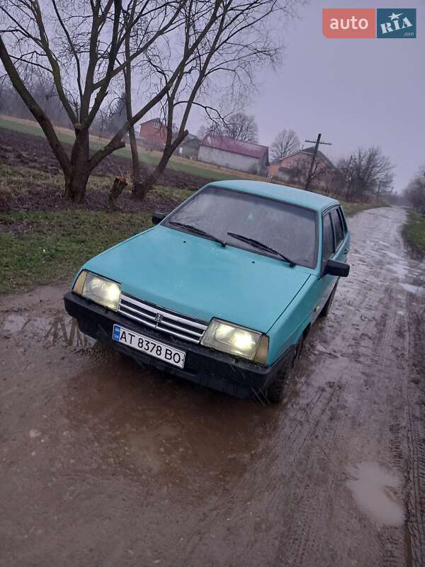 Седан ВАЗ / Lada 21099 1993 в Калуші