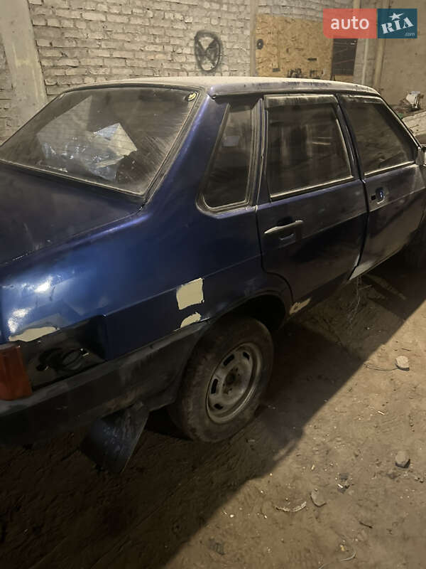 Седан ВАЗ / Lada 21099 2004 в Переяславе