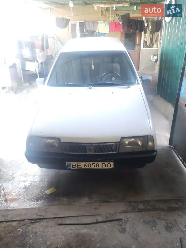 ВАЗ / Lada 21099