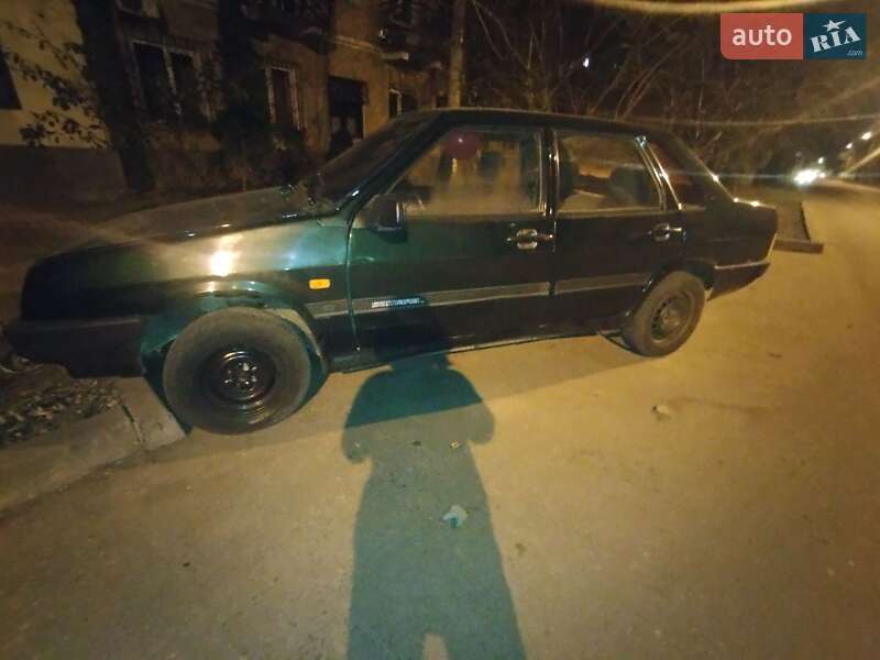 Седан ВАЗ / Lada 21099 1993 в Одессе