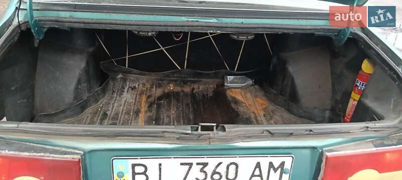 Седан ВАЗ / Lada 21099 2000 в Кременчуге