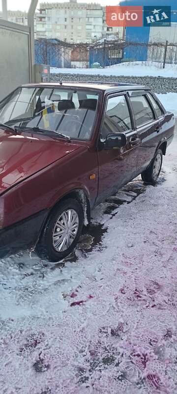 Седан ВАЗ / Lada 21099 1993 в Житомире