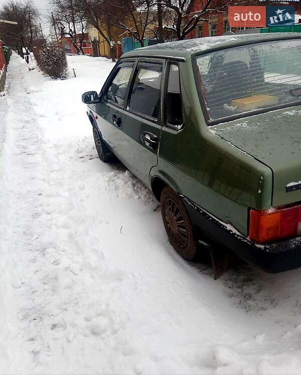 Седан ВАЗ / Lada 21099 2006 в Сумах