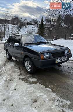 Седан ВАЗ 21099 2008 в Надворной