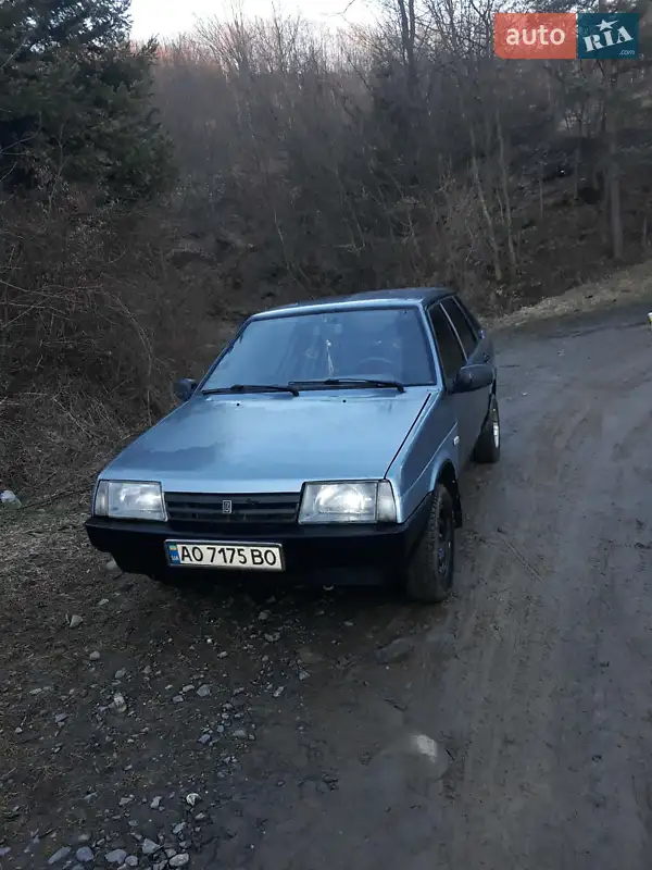 ВАЗ / Lada 21099
