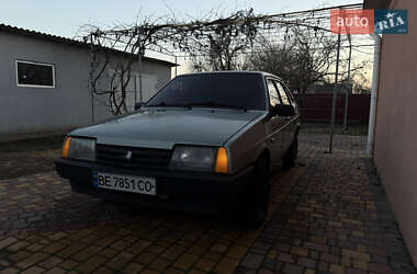 Седан ВАЗ 21099 1995 в Миколаєві