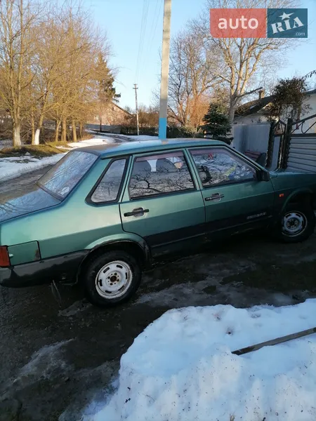 ВАЗ / Lada 21099