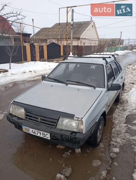 Седан ВАЗ / Lada 21099 2005 в Рени