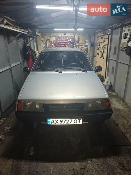 ВАЗ / Lada 21099