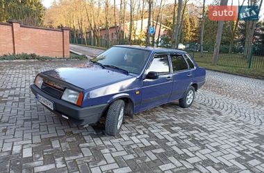 Седан ВАЗ 21099 2002 в Львове
