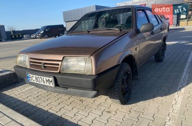 Седан ВАЗ 21099 1995 в Золочеві