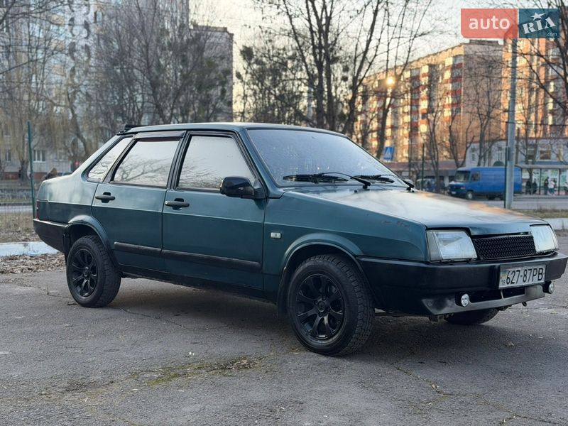 Седан ВАЗ / Lada 21099 1999 в Ровно фото 5 Седан ВАЗ / Lada 21099 1999 в Ровно