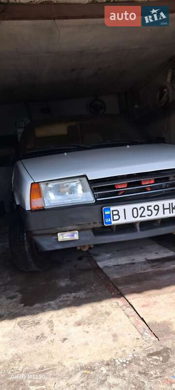 Седан ВАЗ / Lada 21099 1994 в Горишних Плавнях