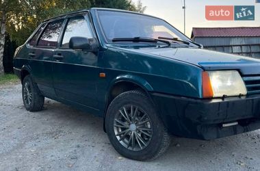 Седан ВАЗ 21099 2001 в Львове