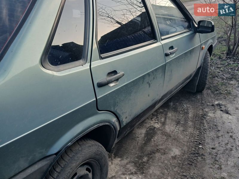 Седан ВАЗ / Lada 21099 2007 в Кролевце