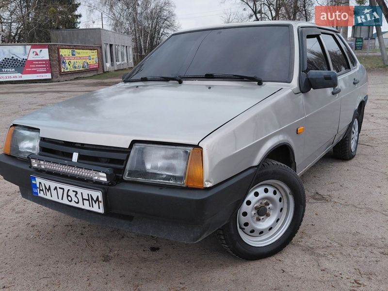 Седан ВАЗ / Lada 21099 2008 в Коростене фото 8 Седан ВАЗ / Lada 21099 2008 в Коростене