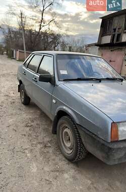 Седан ВАЗ 21099 2006 в Кривом Роге