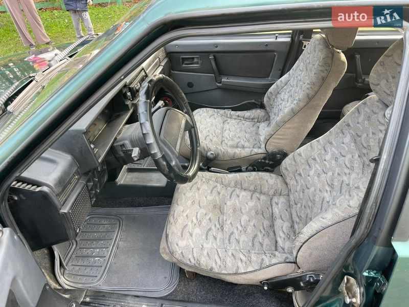 Седан ВАЗ / Lada 21099 2003 в Каменке фото 10 Седан ВАЗ / Lada 21099 2003 в Каменке