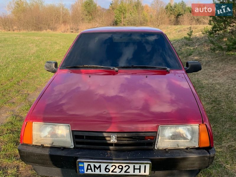 Седан ВАЗ / Lada 21099 2004 в Коростишеві