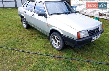 Седан ВАЗ 21099 2007 в Новомосковске