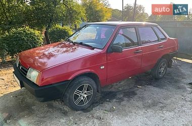 Седан ВАЗ 21099 1993 в Опошне