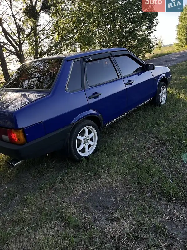 ВАЗ / Lada 21099 2000