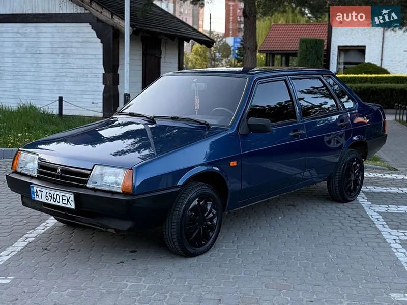 ВАЗ / Lada 21099