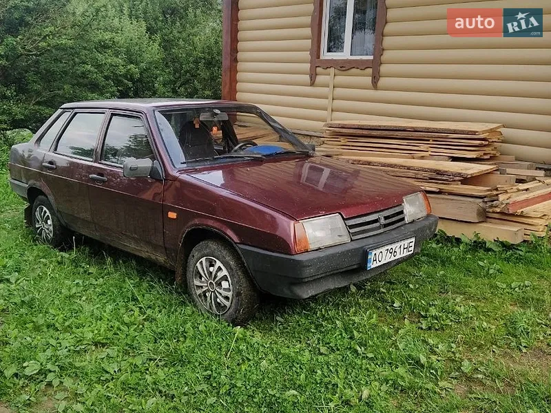 ВАЗ / Lada 21099