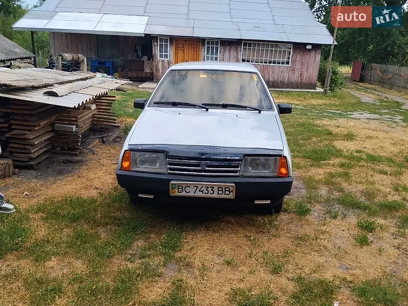 ВАЗ / Lada 21099