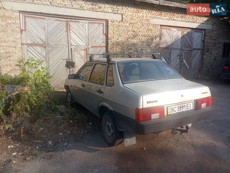 ВАЗ / Lada 21099