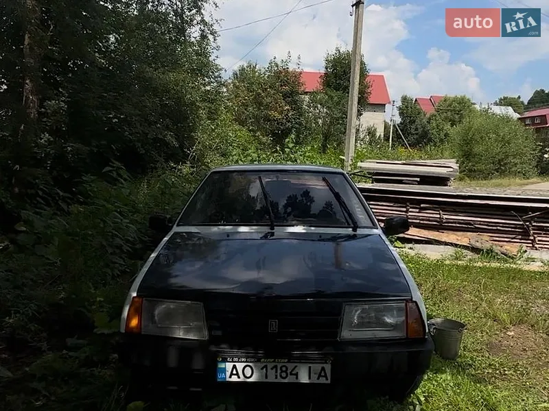 ВАЗ / Lada 21099