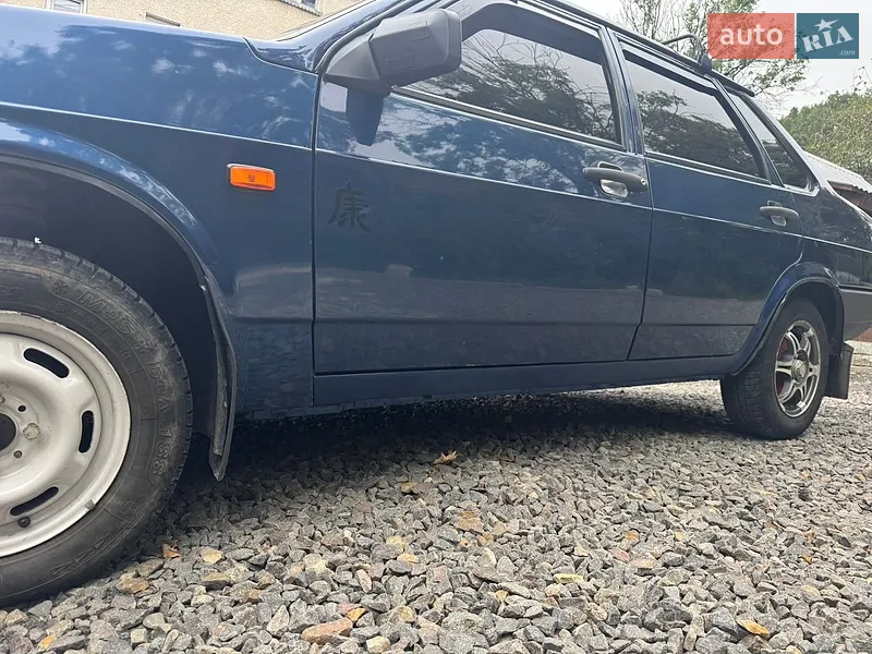 ВАЗ / Lada 21099