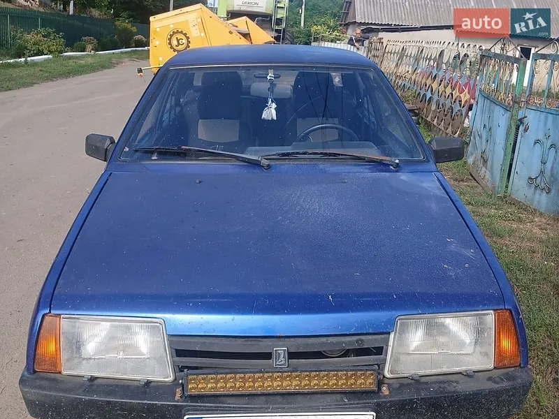 ВАЗ / Lada 21099