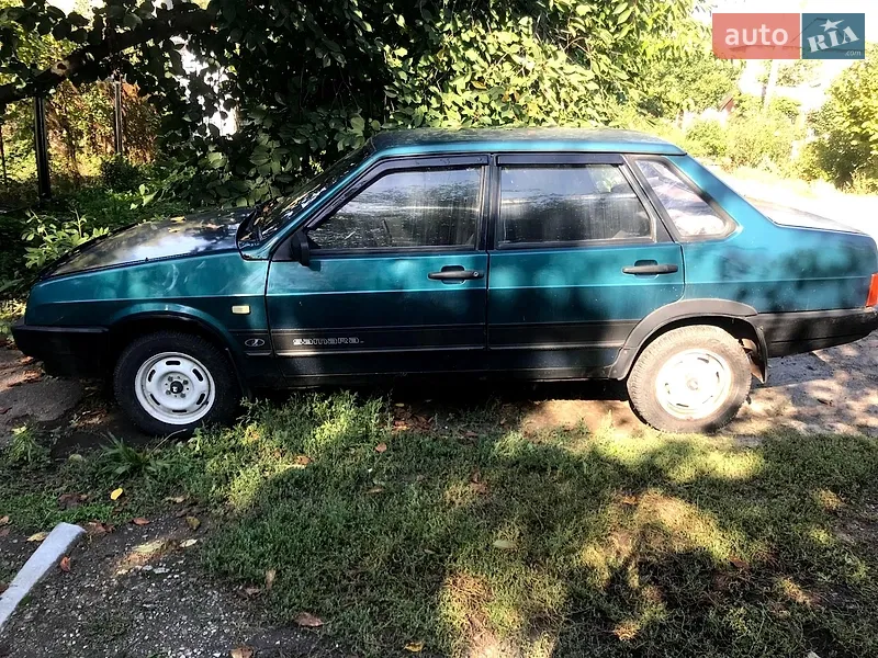 ВАЗ / Lada 21099