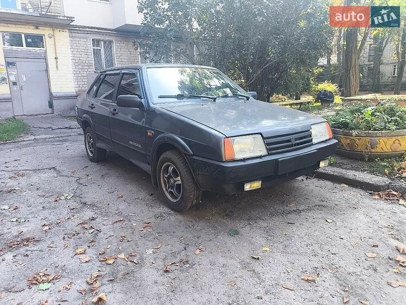 ВАЗ / Lada 21099