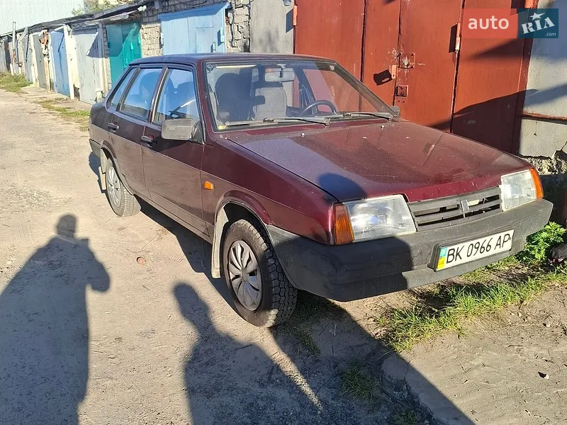 ВАЗ / Lada 21099