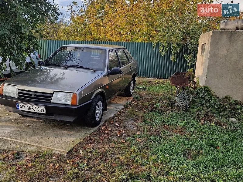 ВАЗ / Lada 21099