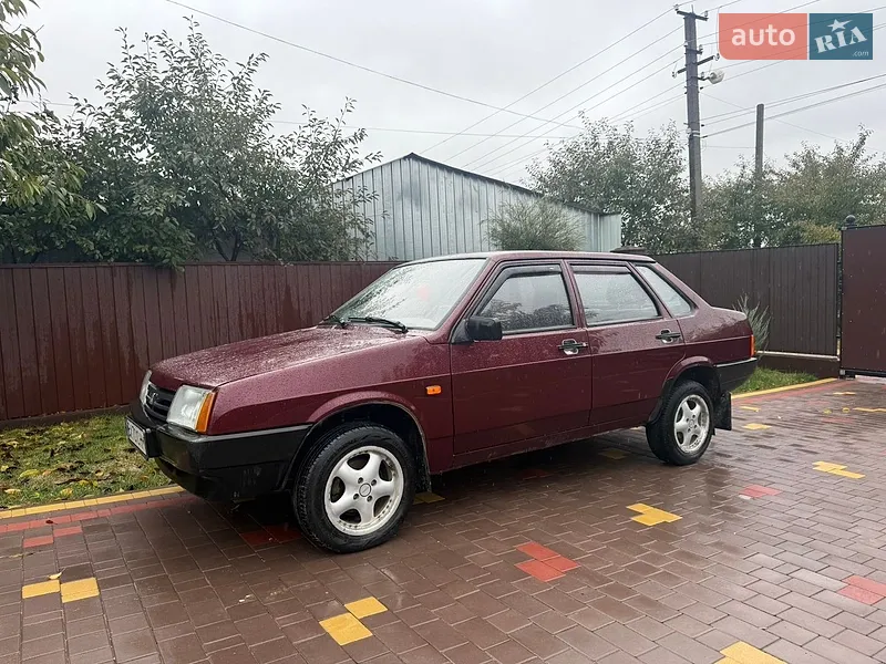 ВАЗ / Lada 21099