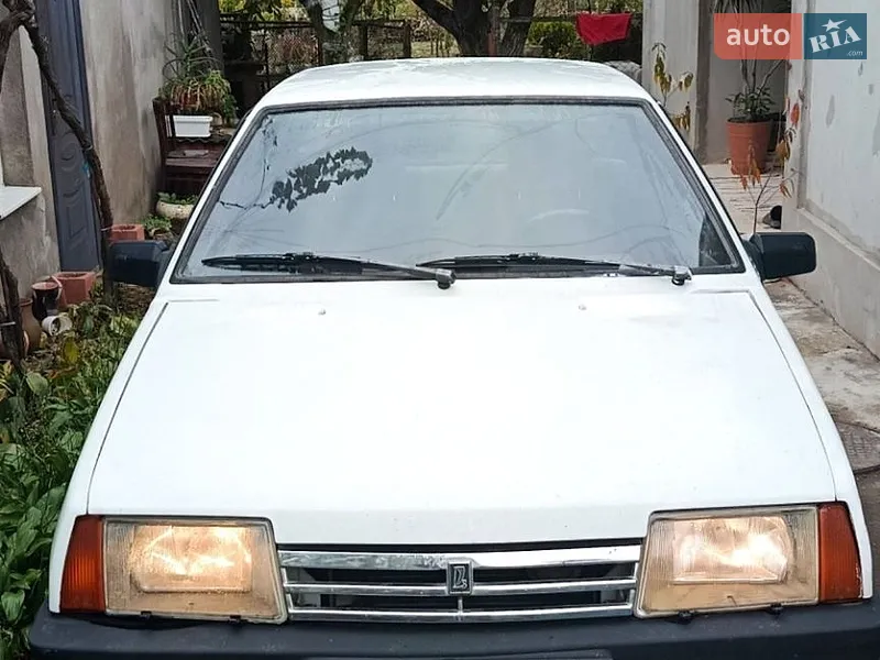ВАЗ / Lada 21099